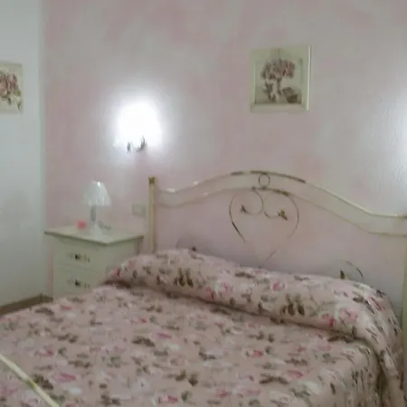 Bed and Breakfast Le Rose Όλμπια